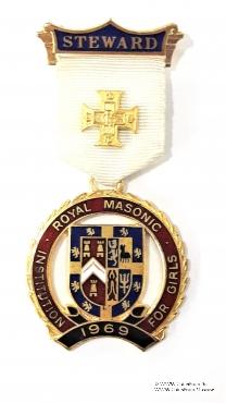 Знак RMIG 1969. STEWARD ROYAL MASONIC INSTITUTION FOR GIRLS – Королевский Масонский институт для девочек.