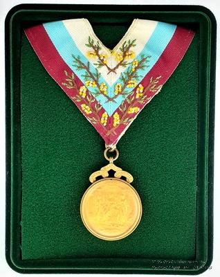 Знак масонской благотворительной организации.